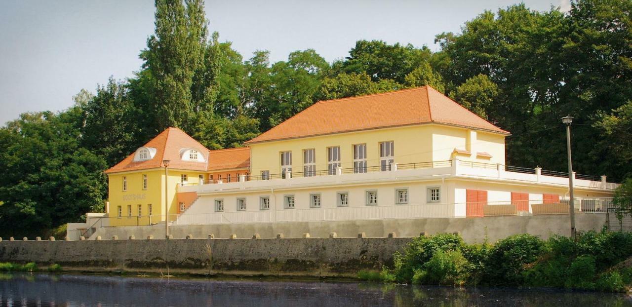 Pension Bootshaus Вайсенфельс Экстерьер фото